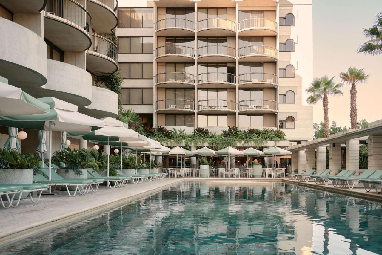 The Calile Hotel Brisbane Extérieur photo The pool at the hotel
